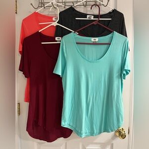 4 Old Navy scoop necks tees size M